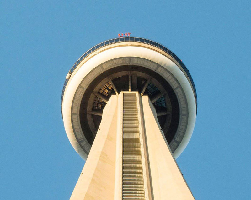 People doing the edge walk at the CN Tower in Toronto