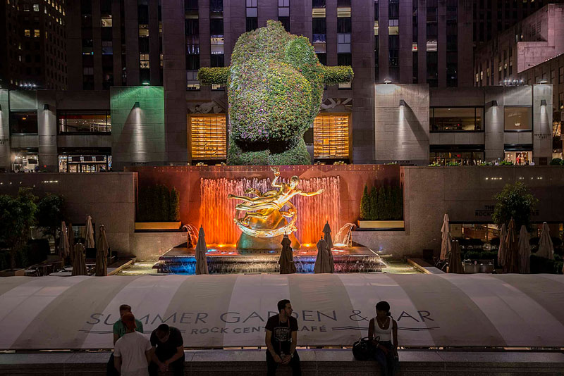 Rockefeller Centre at night