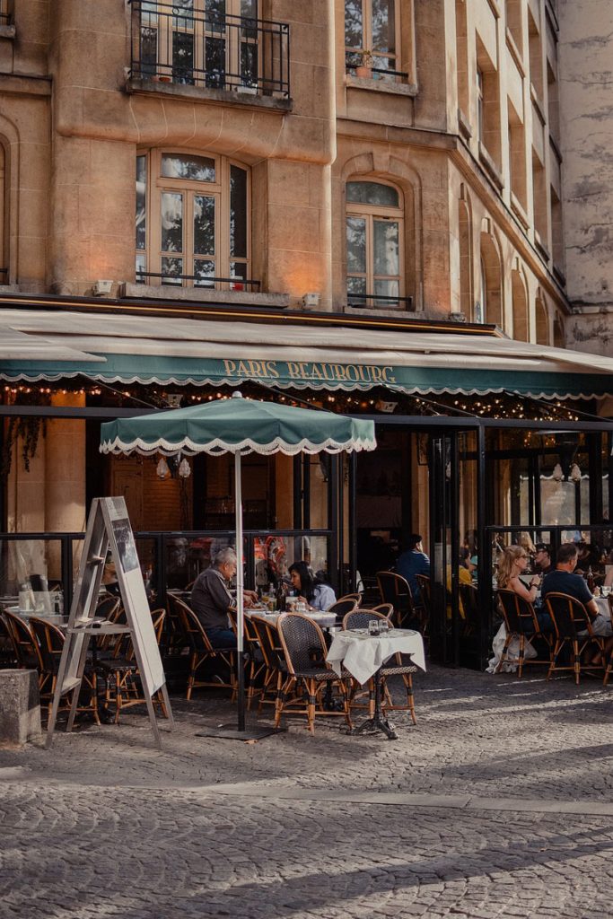 Café in Paris